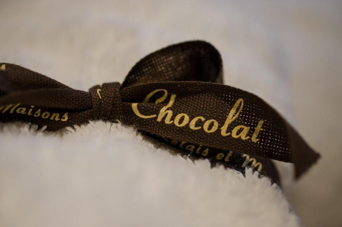 Апартаменты Chocolat La Mairie Оменья Экстерьер фото